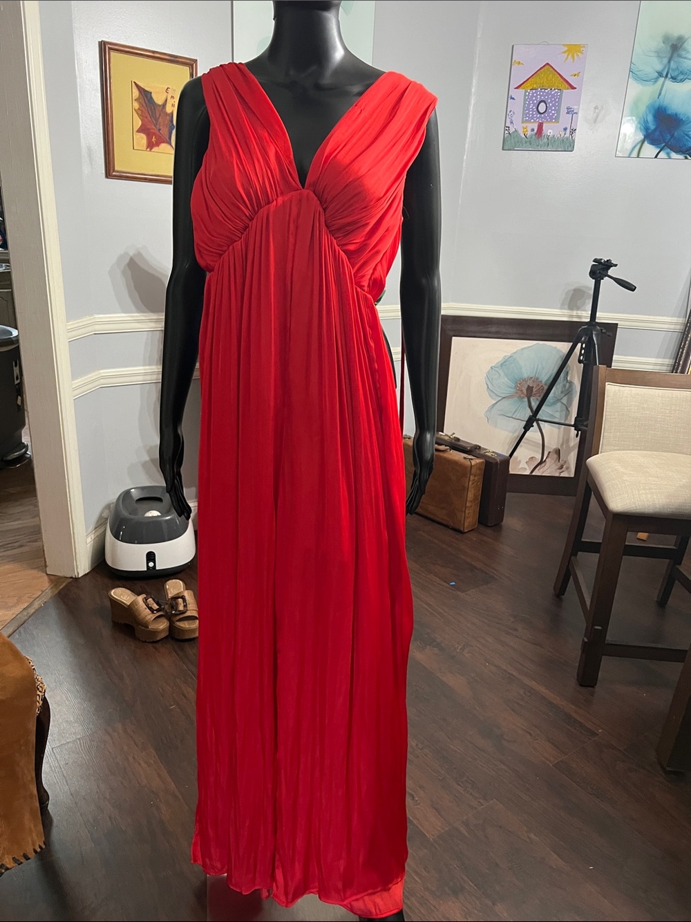 Elegant Red V-Neck Pleated Maxi jumpsuit